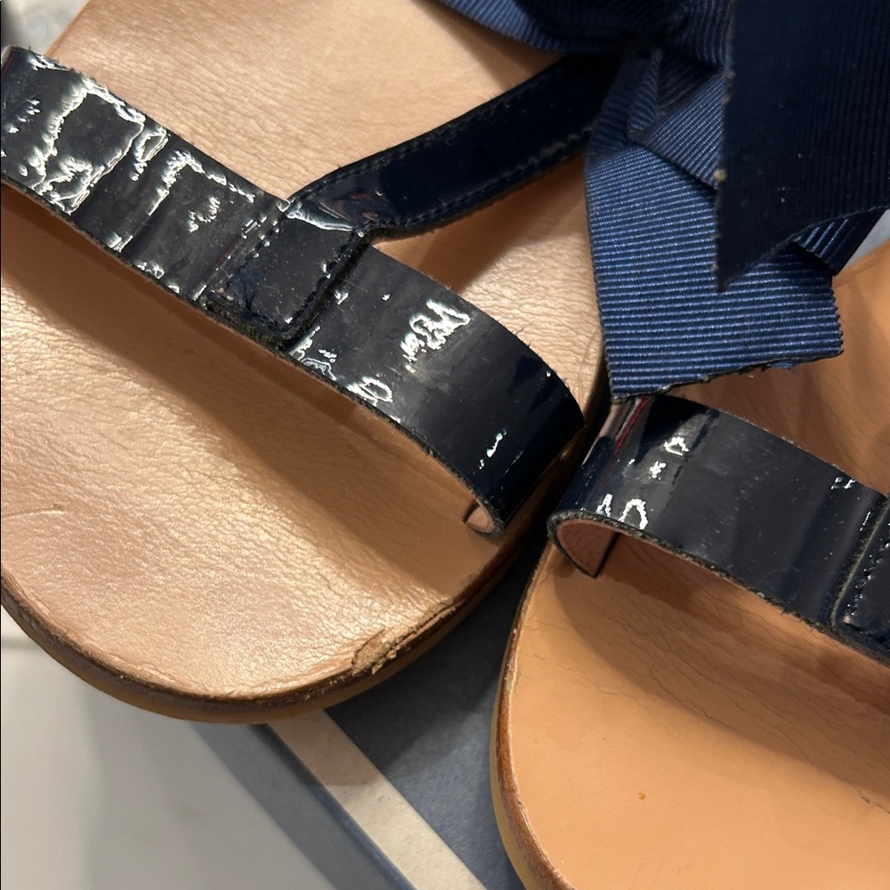 Jacadi Navy Blue Kids Sandals with Bow - Picture 10 of 12